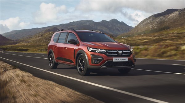  JOGGER Véritable invitation à l’aventure