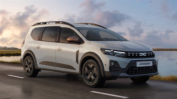 new Dacia Jogger - profile 